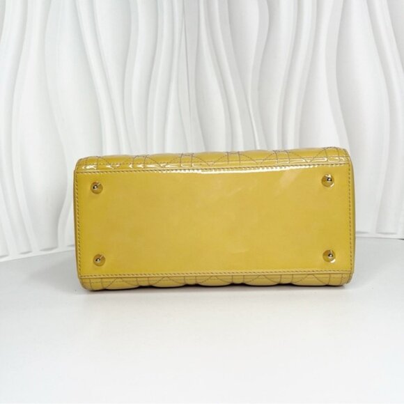 Christian Dior Medium Lady Dior - Picture 3 of 7